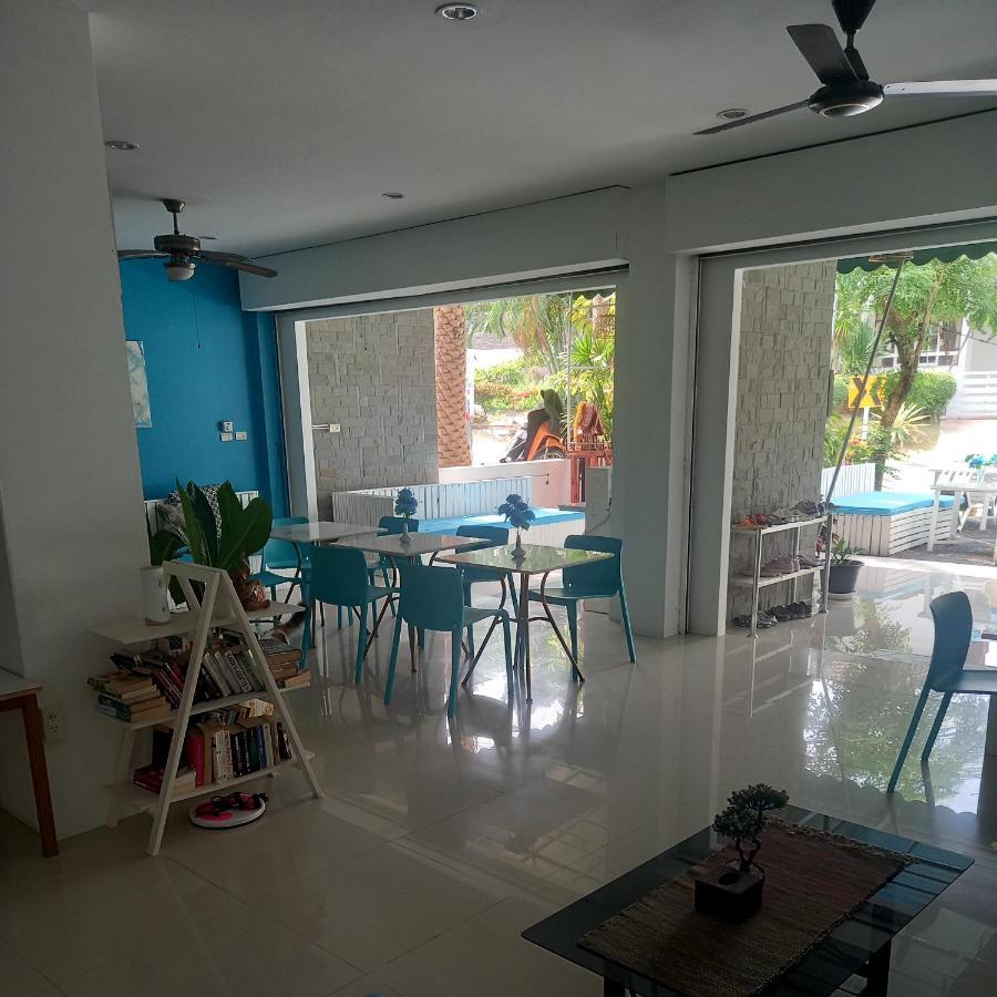 Baan Oui Guest House - Nai Harn Phuket Exteriör bild
